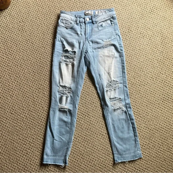 Indigo Rein Jeans Indigo Rein Distressed Jeans Poshmark